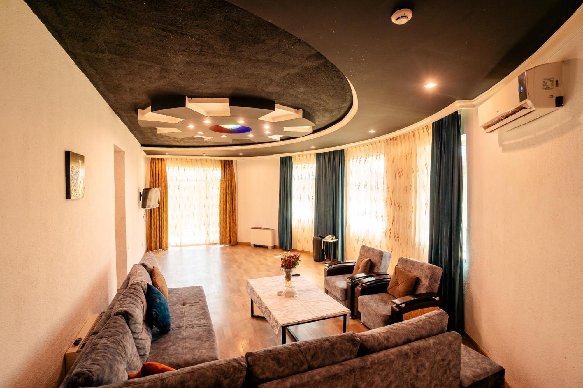 Panorama Villa Lux Hotel Baku Extérieur photo