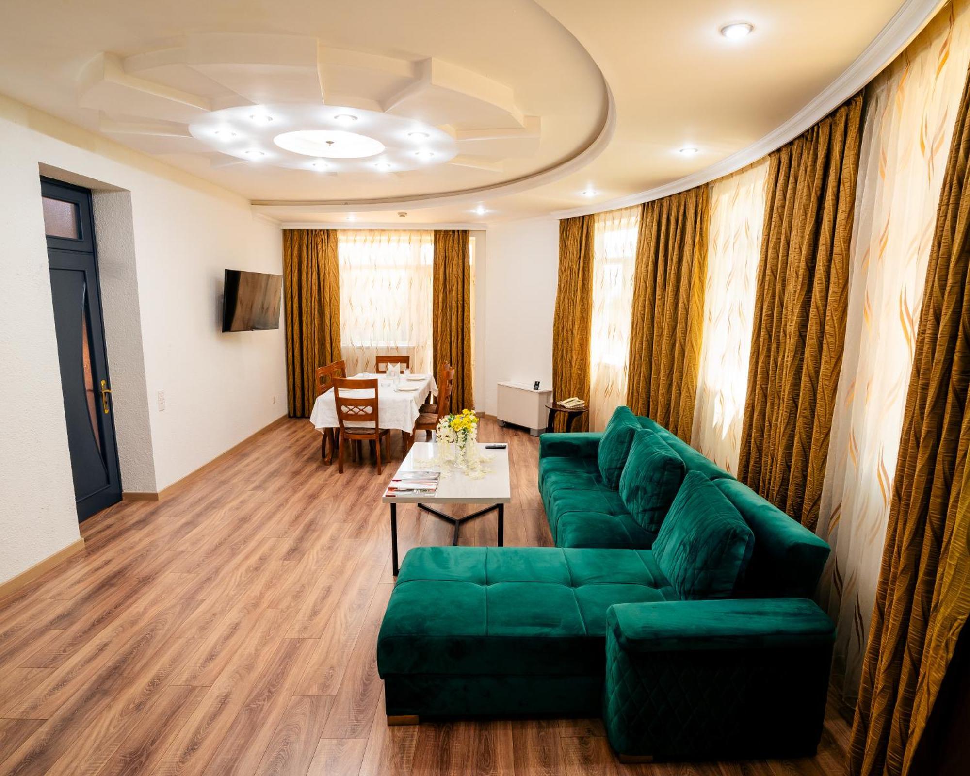 Panorama Villa Lux Hotel Baku Extérieur photo